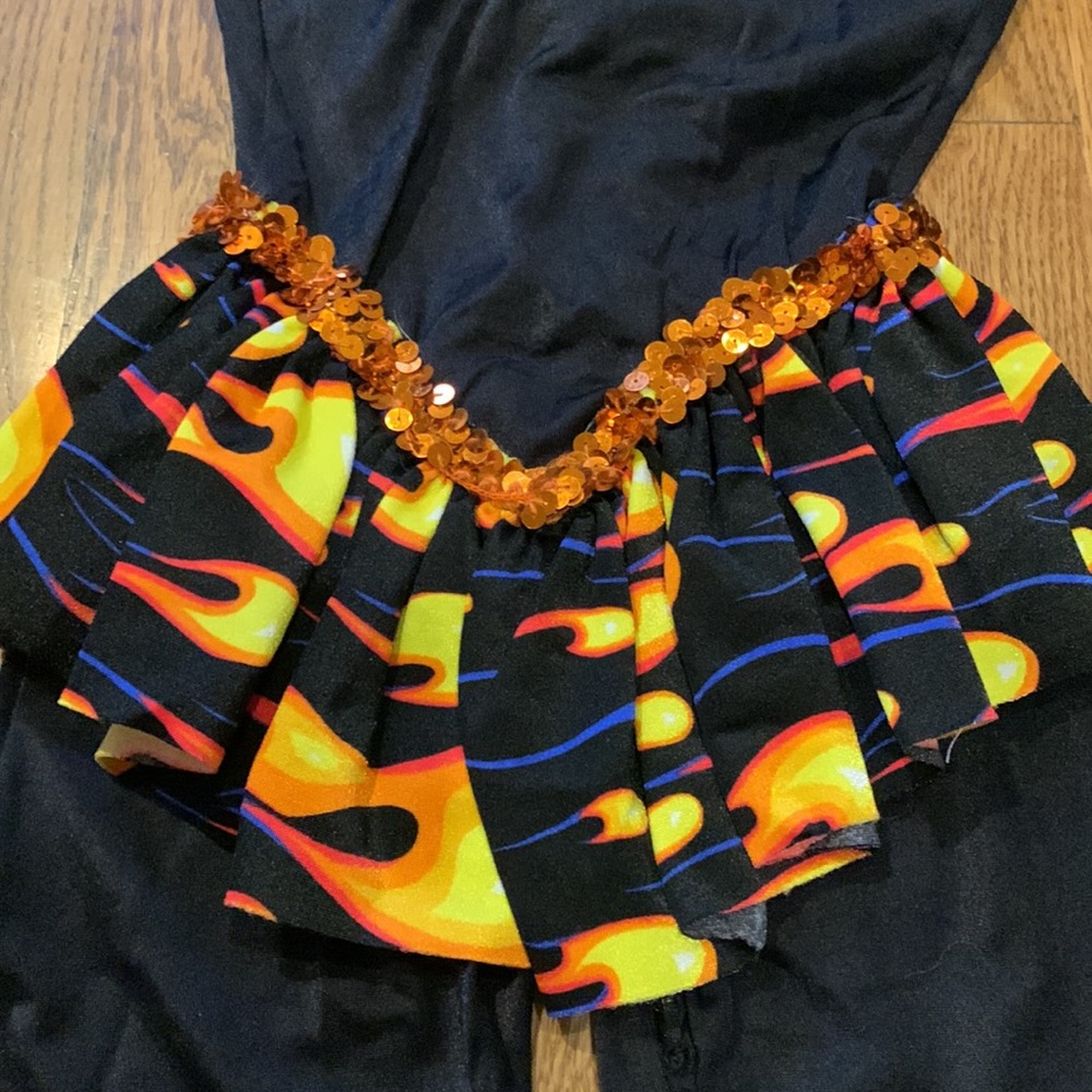 Child’s black leotard dance costume approx Sz 2 with lacing at waist & skirt - Picture 3 of 7
